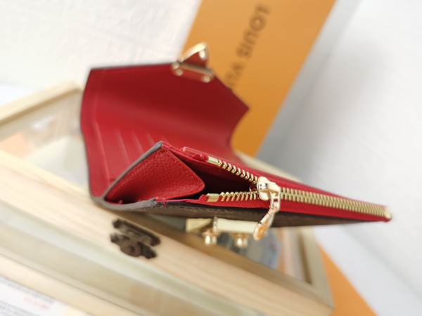 LVコピーウォレット角部分ディテール